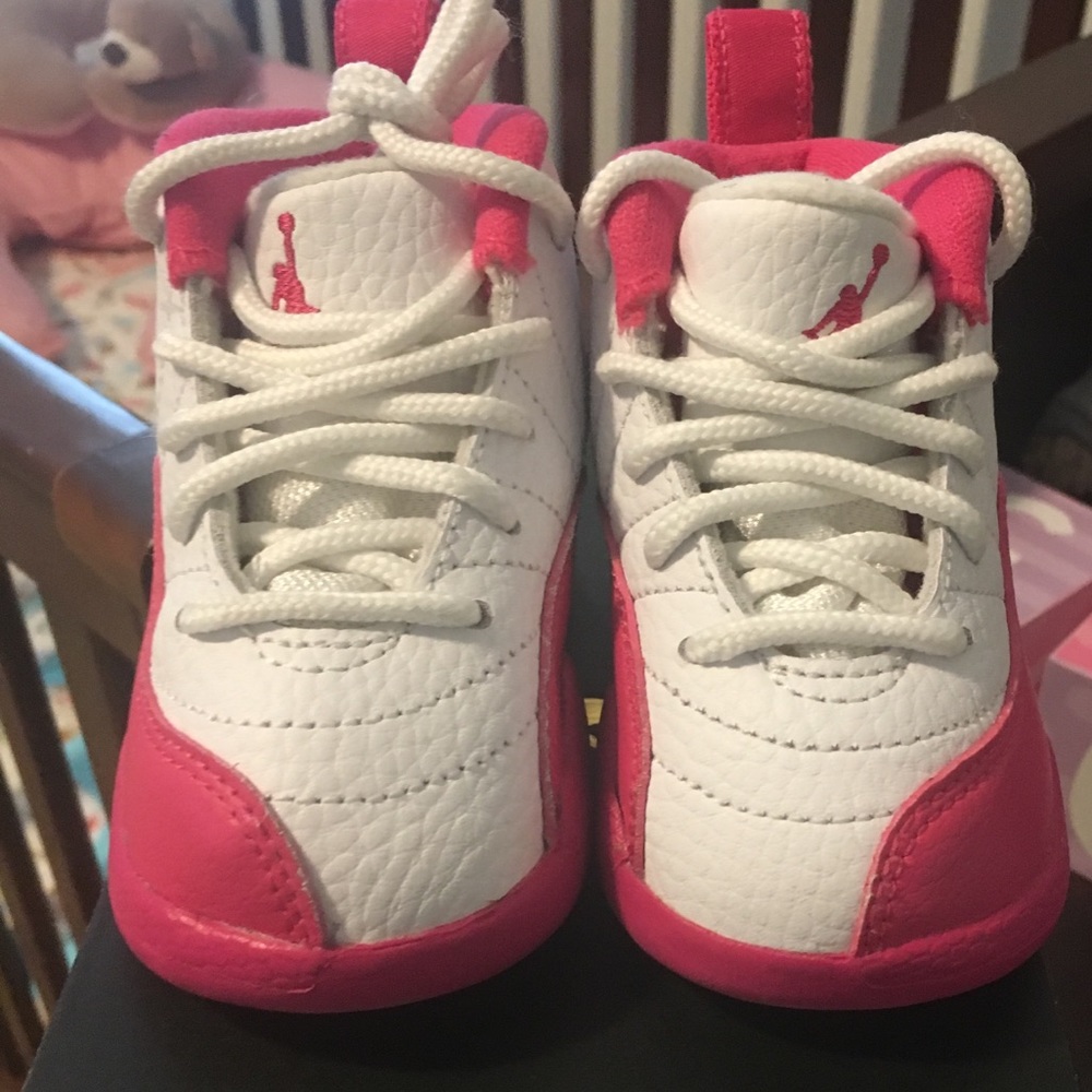 Jordan Retro 12